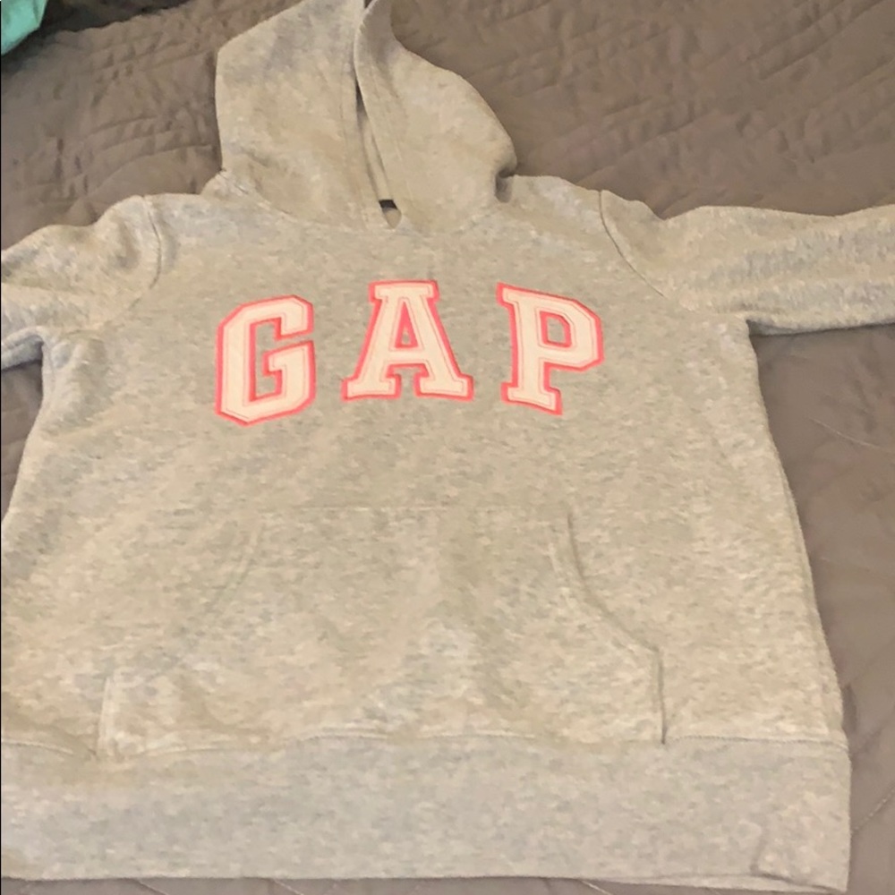 Barely worn gap sweatshirt for kids